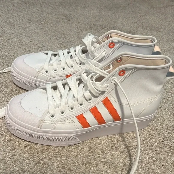 adidas gazelle silver green womens adidas Men's Nizza RF Shoes, Size 9.5, White/White/White